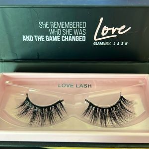 Glamnetic Lashes